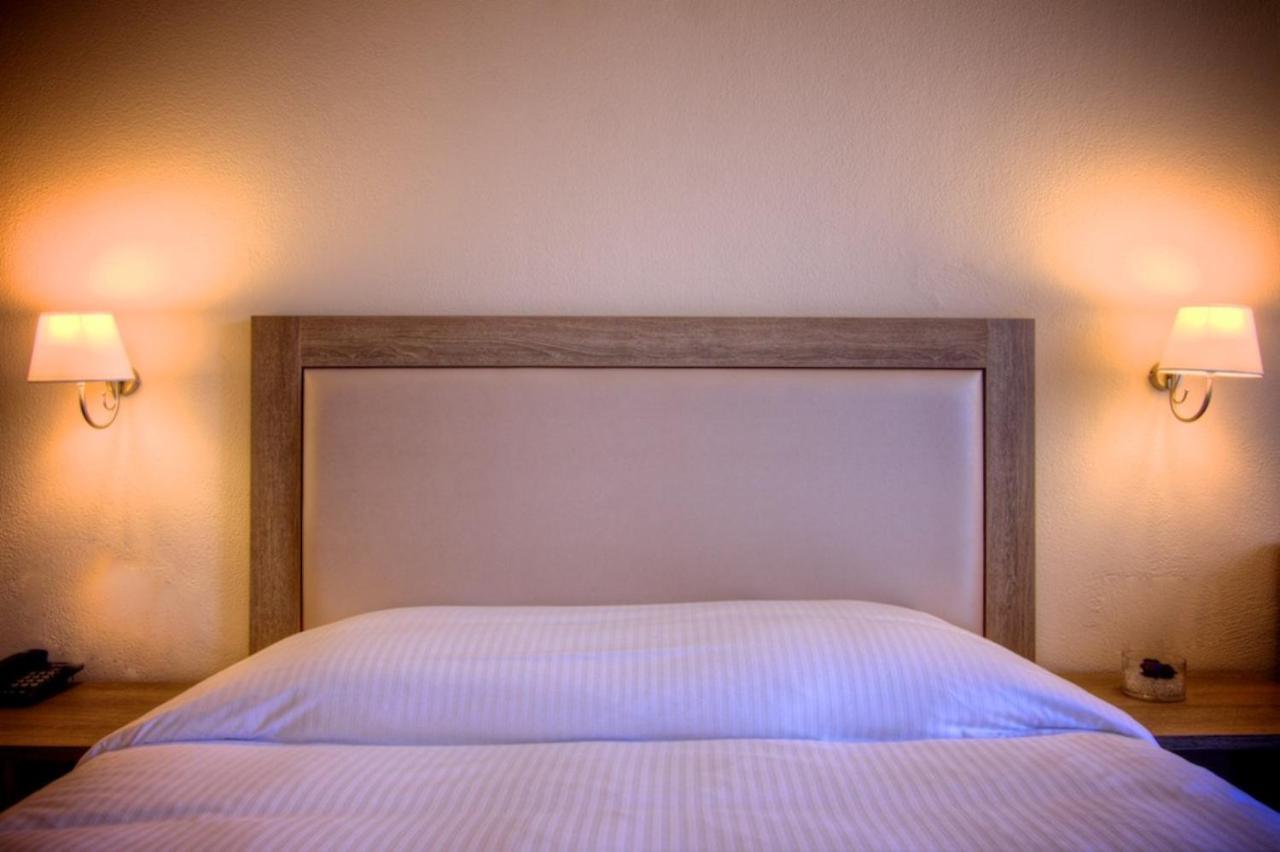 Solimar Dias Hotel ريثيمنو المظهر الخارجي الصورة