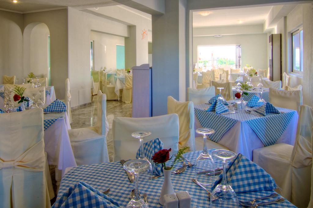 Solimar Dias Hotel ريثيمنو المظهر الخارجي الصورة