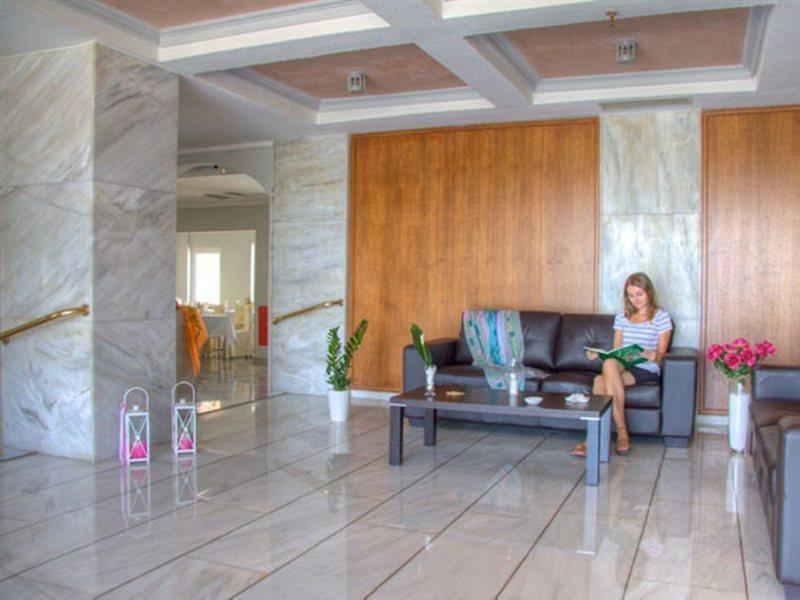 Solimar Dias Hotel ريثيمنو المظهر الخارجي الصورة