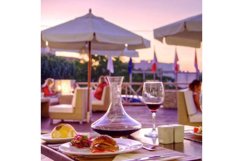 Solimar Dias Hotel ريثيمنو المظهر الخارجي الصورة