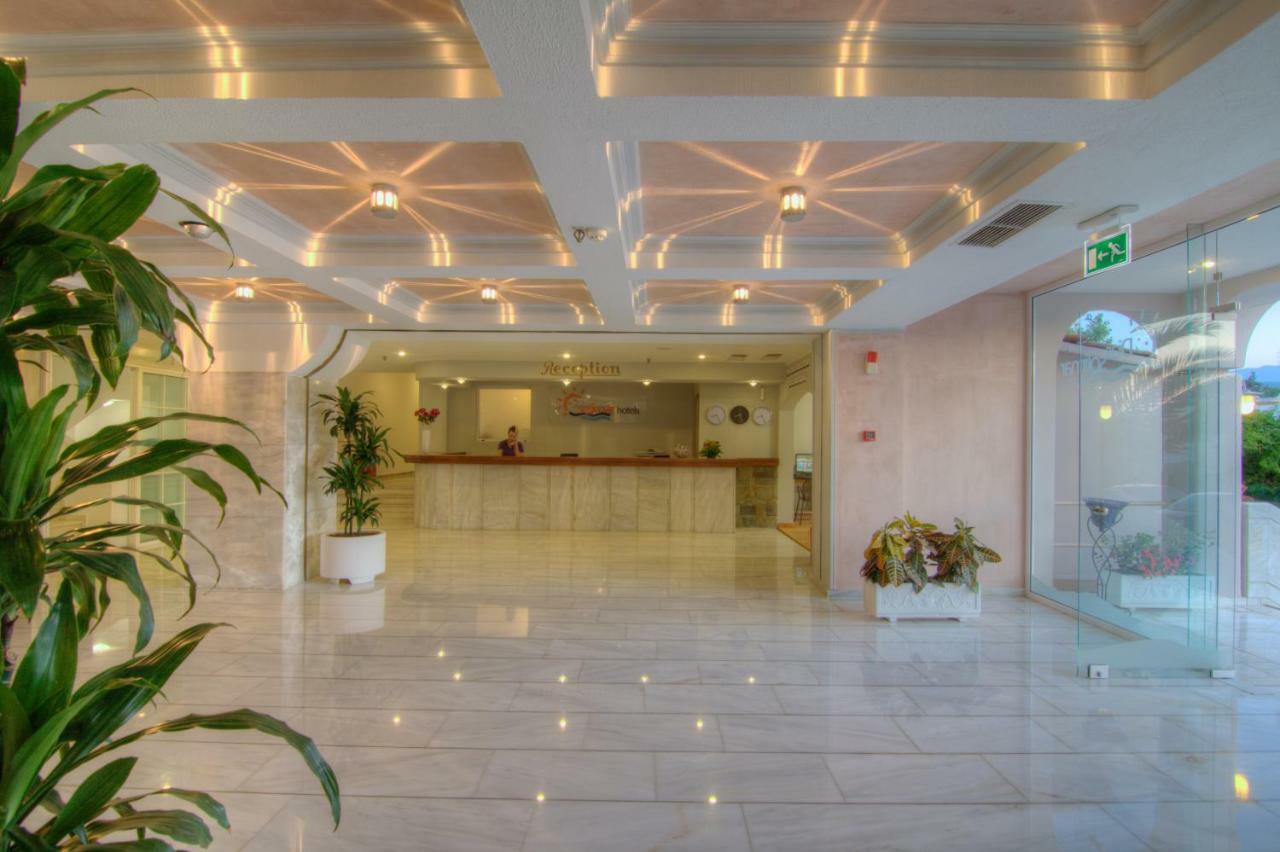 Solimar Dias Hotel ريثيمنو المظهر الخارجي الصورة